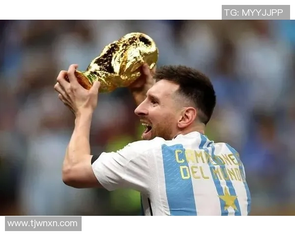 全球足球明星百人榜揭晓你知道哪些传奇球员吗